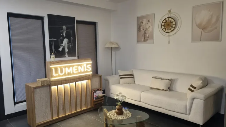 Lumenis Psikolojik Danışmanlık Merkezi bekleme ve görüşme alanı